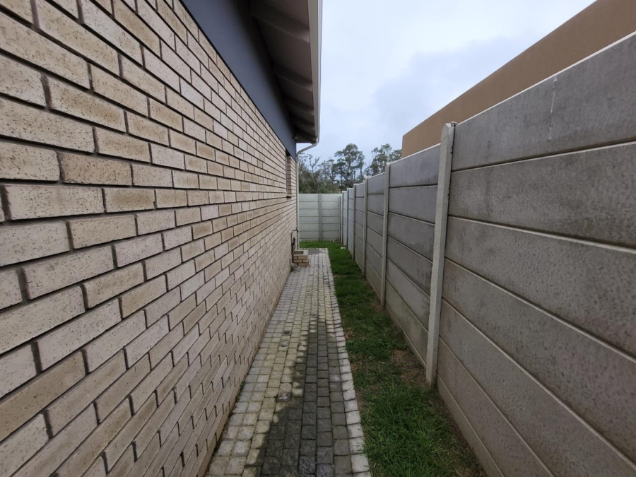 3 Bedroom Property for Sale in Mooikloof Country Estate Western Cape